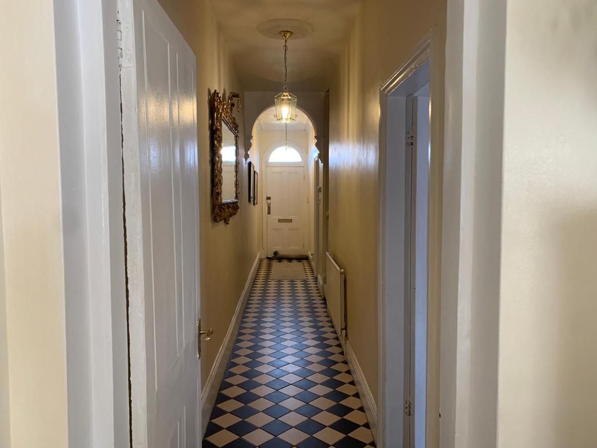 バーミンガム Albany House Bed & Breakfast エクステリア 写真