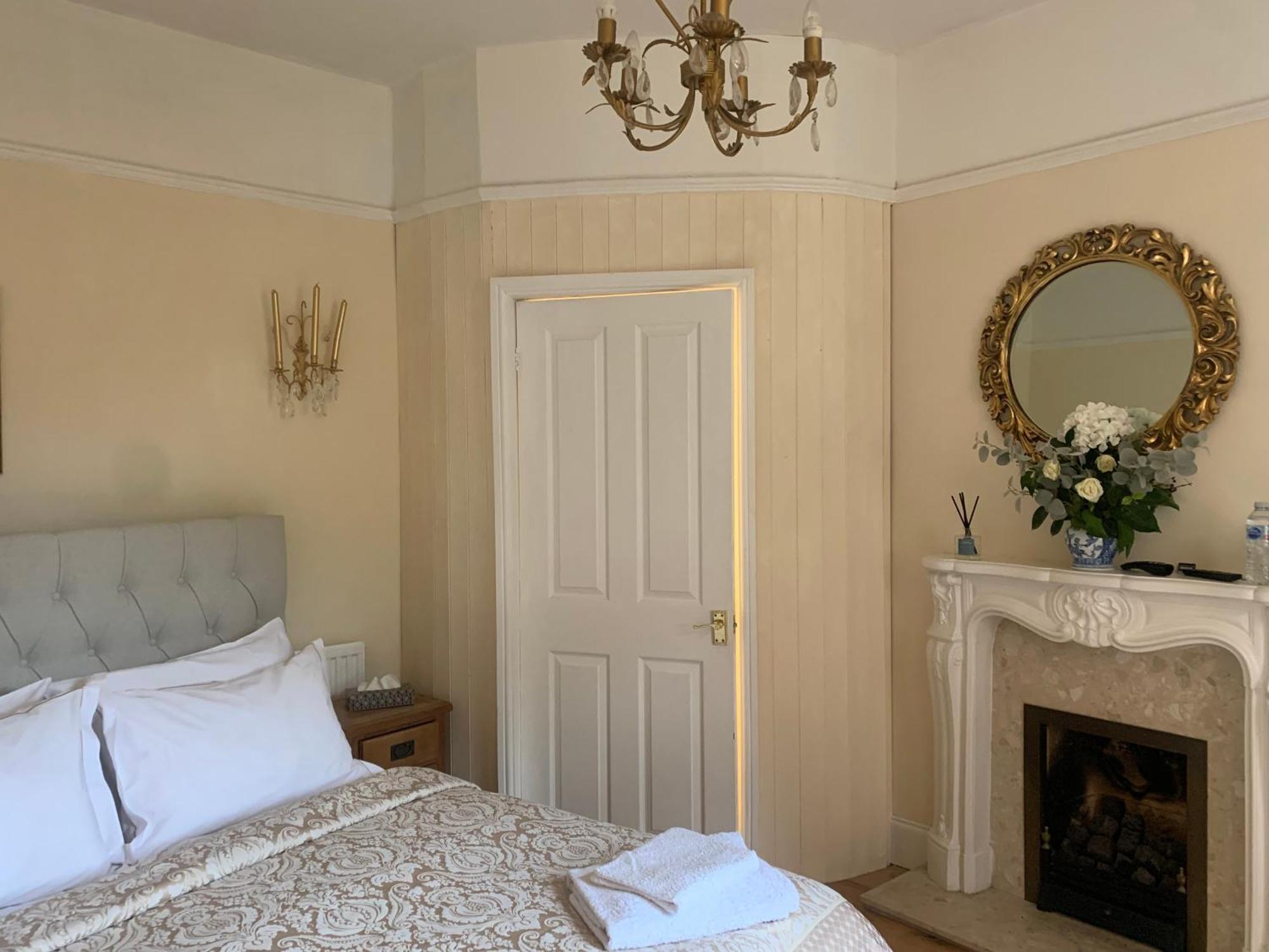 バーミンガム Albany House Bed & Breakfast エクステリア 写真